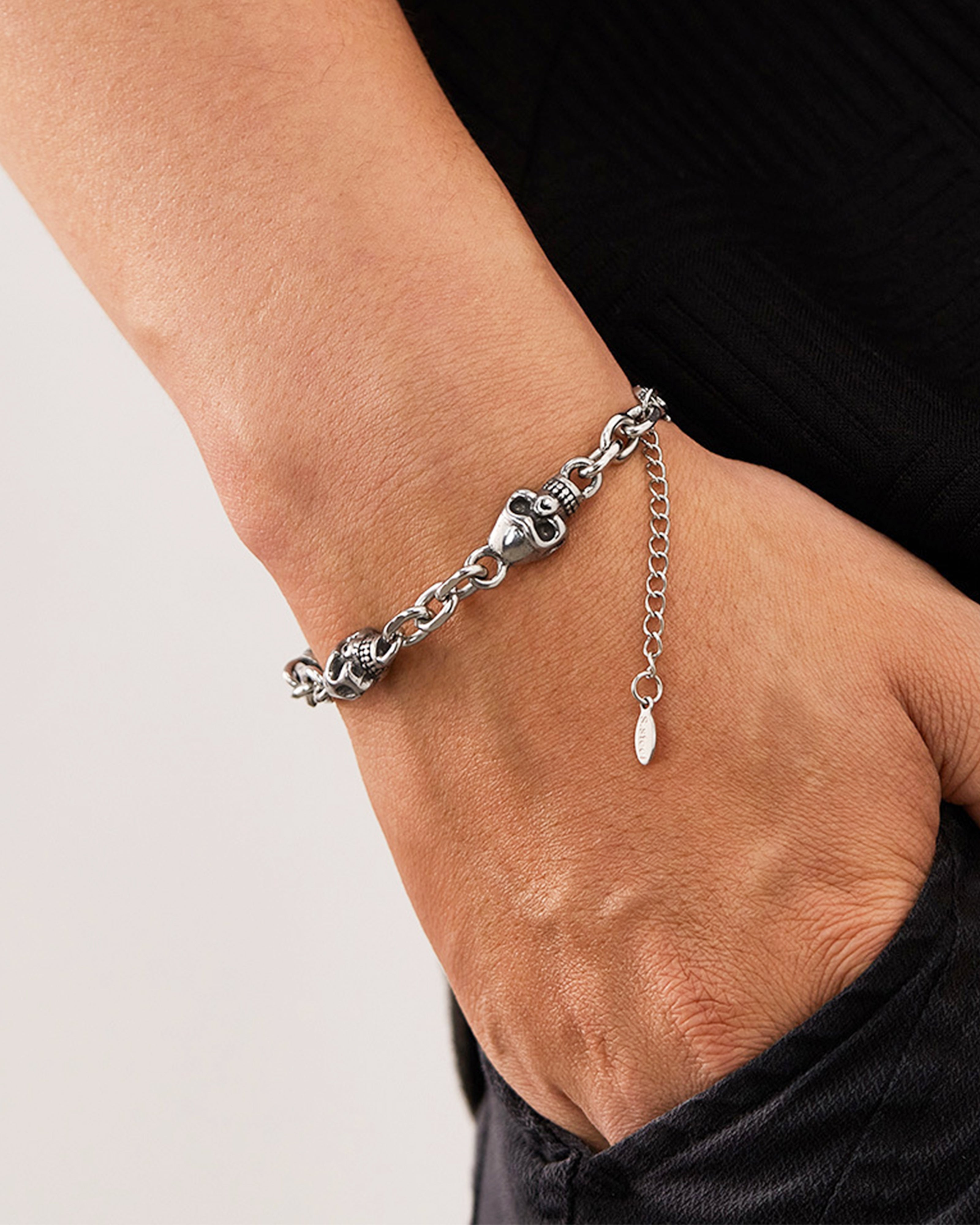 Steel - Bone Skull Shadow Bracelet