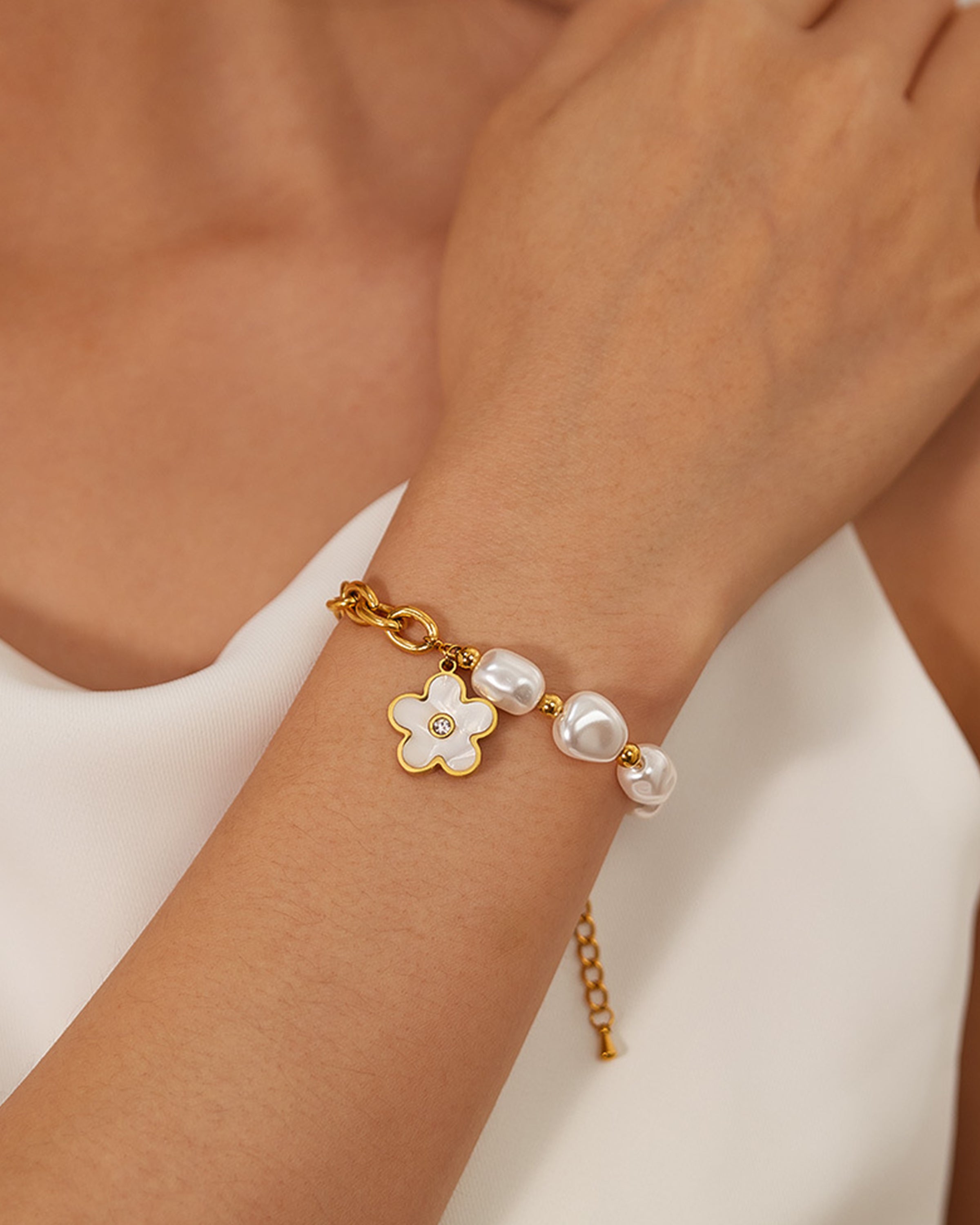 Pearl Bloom Bracelet