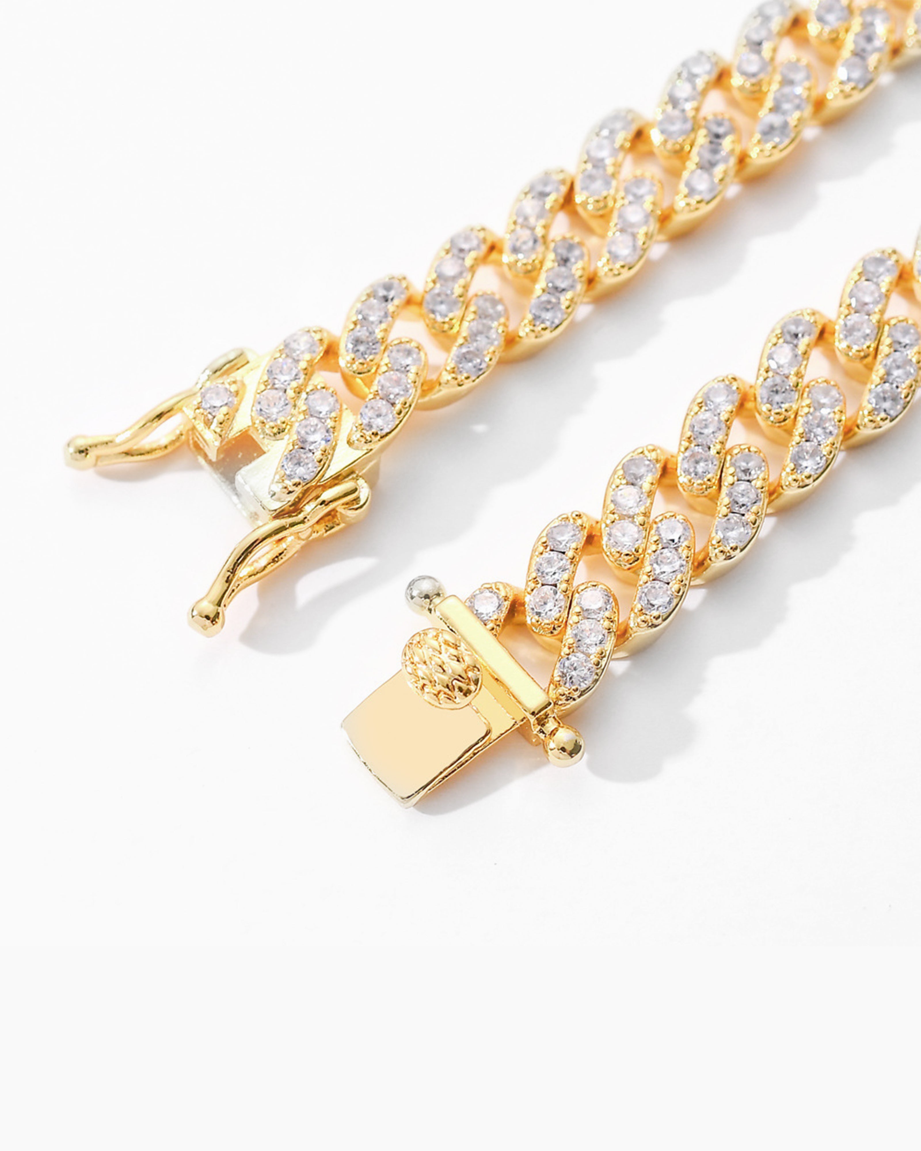 Dazzling Interlaced Crystal Pet Collar