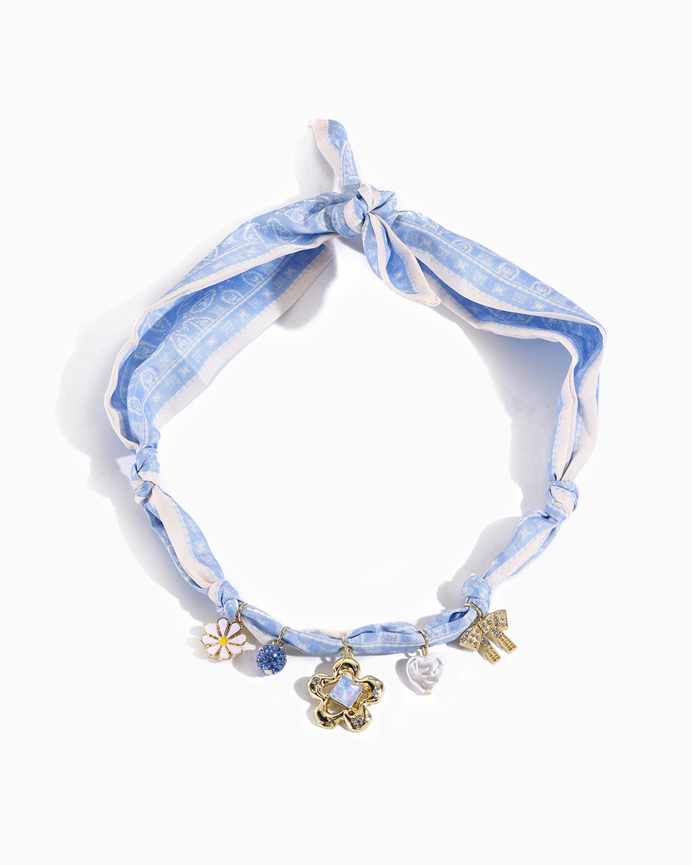 Blossom Heart Silk Cat Collar with Chrysanthemum Pendant — Luxury Pet Necklace