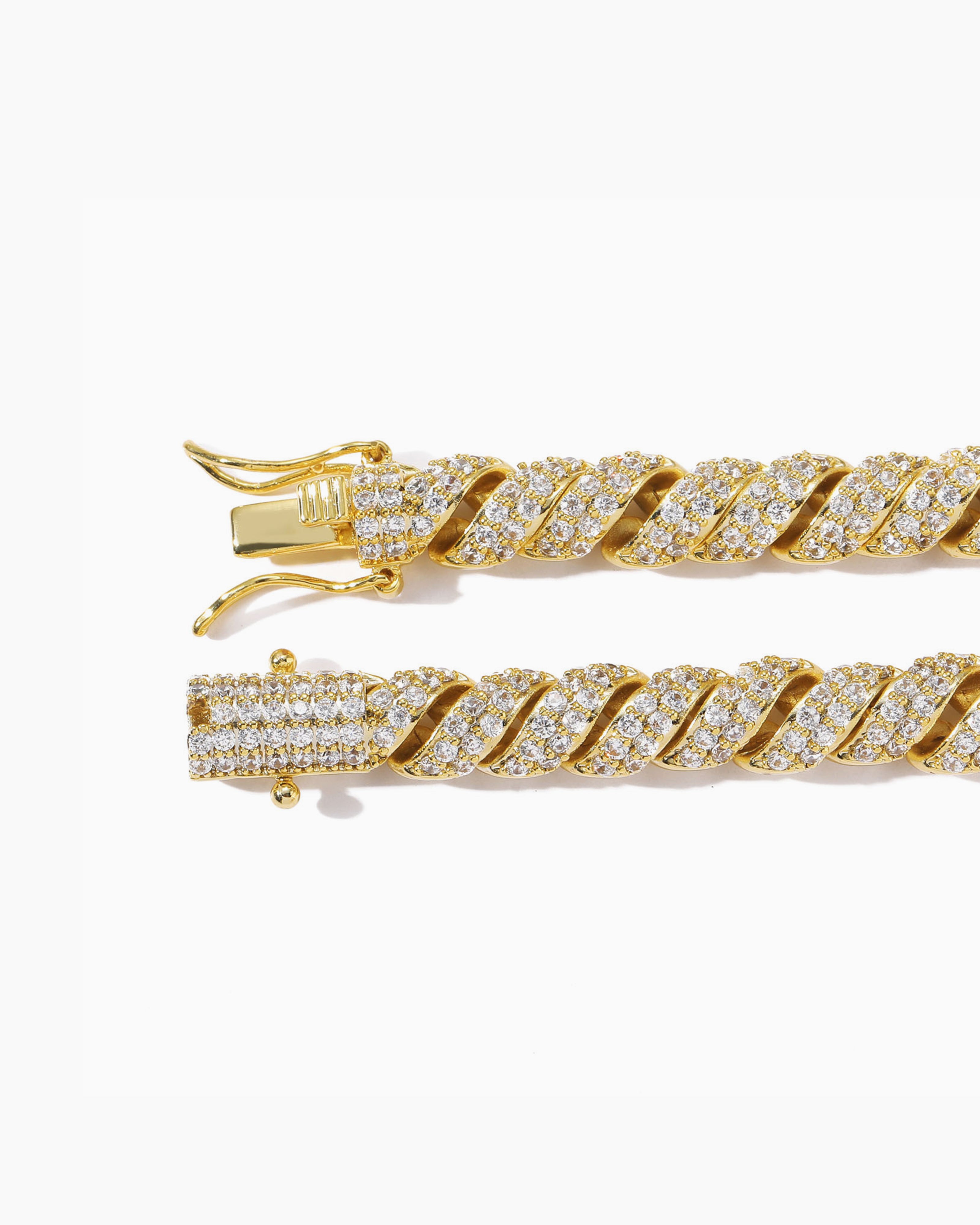Cuban link dog chain jewelry set, including collar, necklace, and bracelets for men