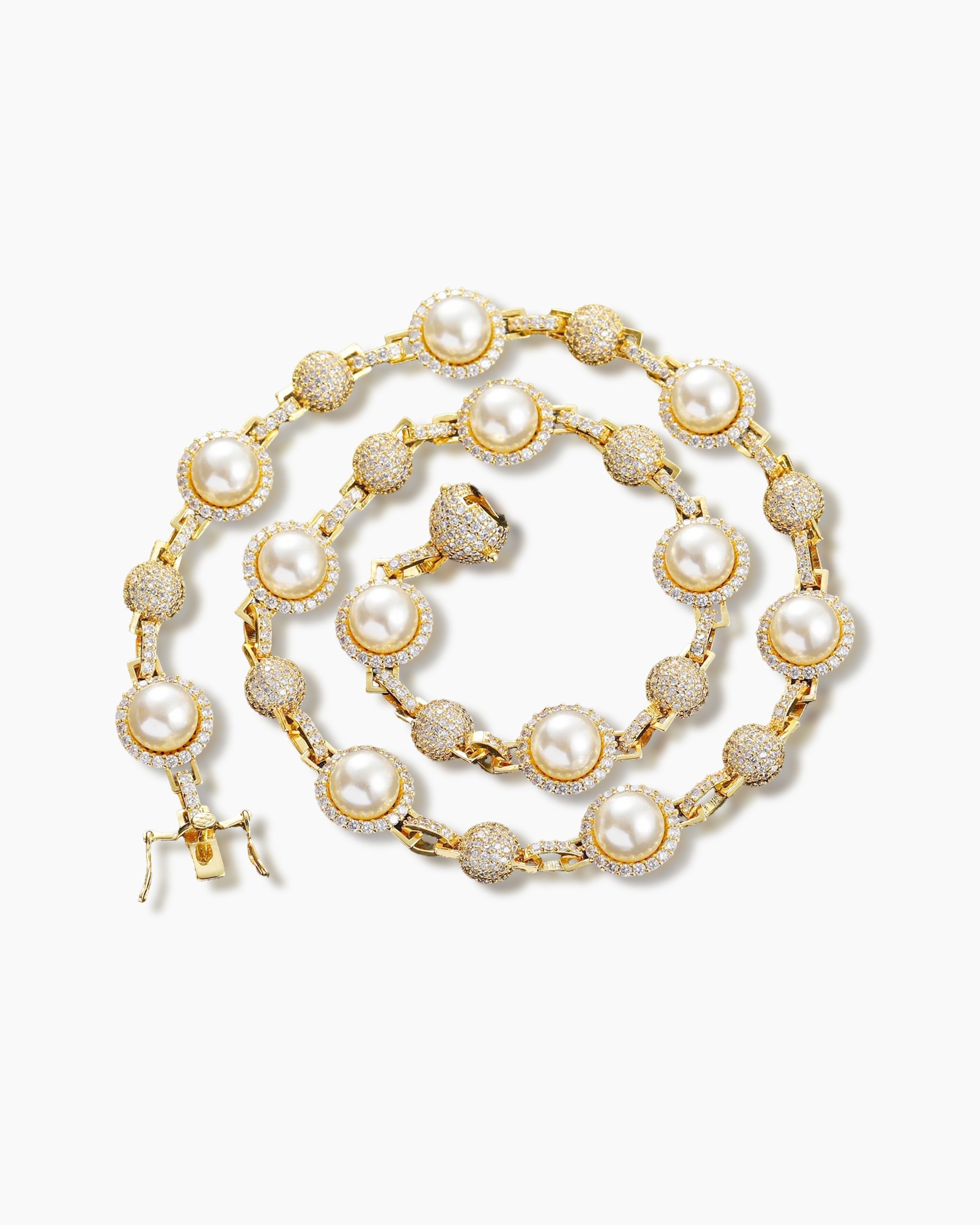 Pearl Paw & Me Jewelry Set – Elegant matching pearl jewelry for pet lovers, symbolizing the gentle bond between you and your furry companion.
