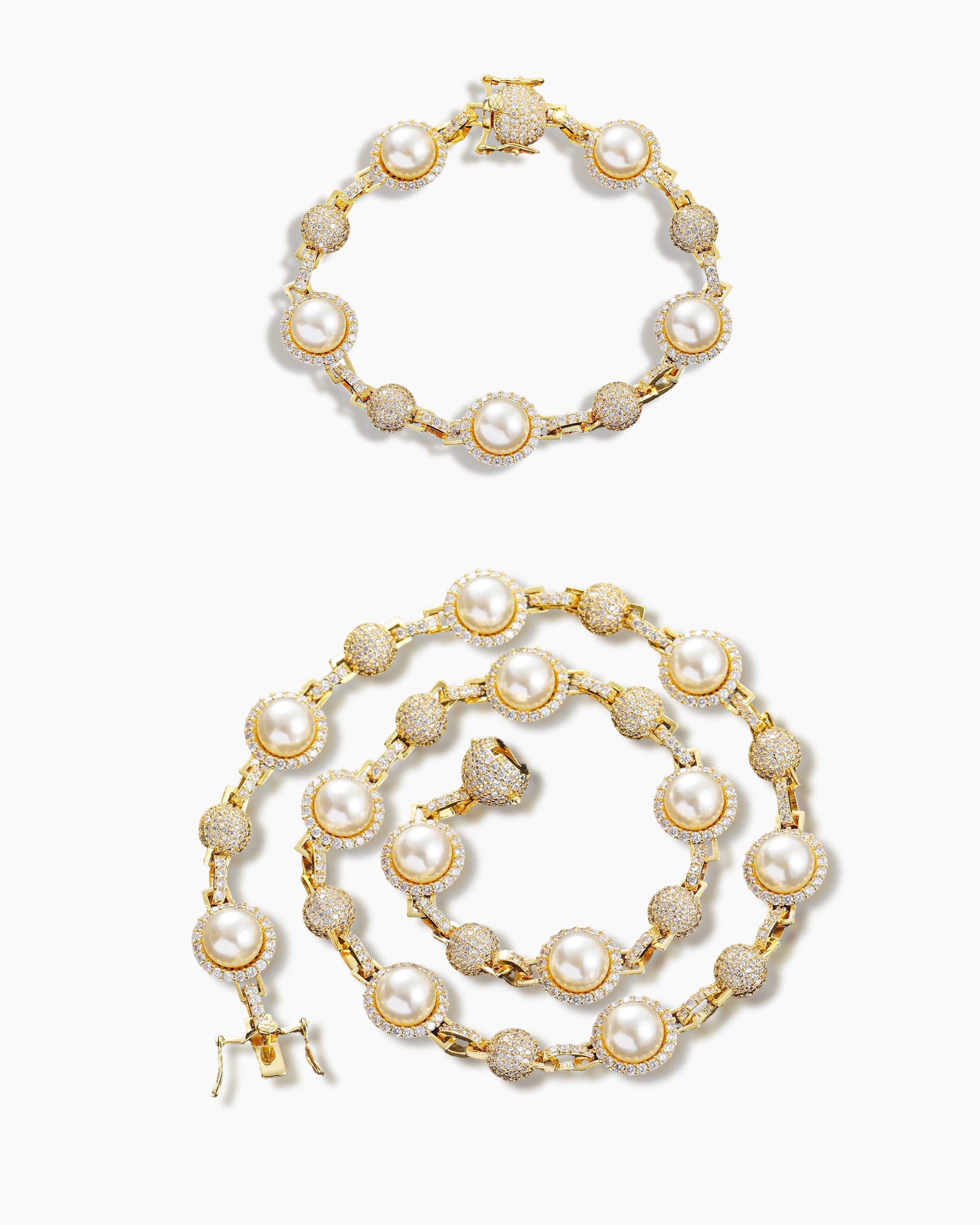 Pearl Paw & Me Jewelry Set featuring matching necklace and bracelet for pet lovers, elegant pearls and gold accents symbolizing the bond with your furry friend